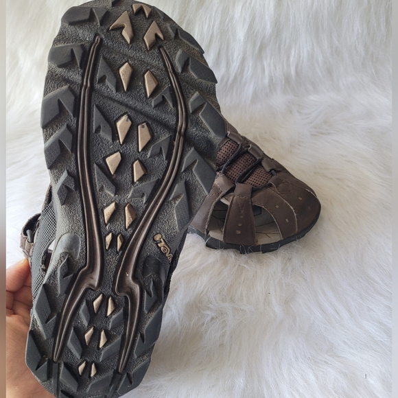 Teva Dozer II Dark Brown Women's Adventure Sandals SIZE 8.5 - Picture 7 of 8